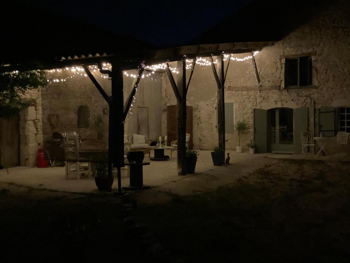 Figtrees Bed & Breakfast Margueron Exterior photo
